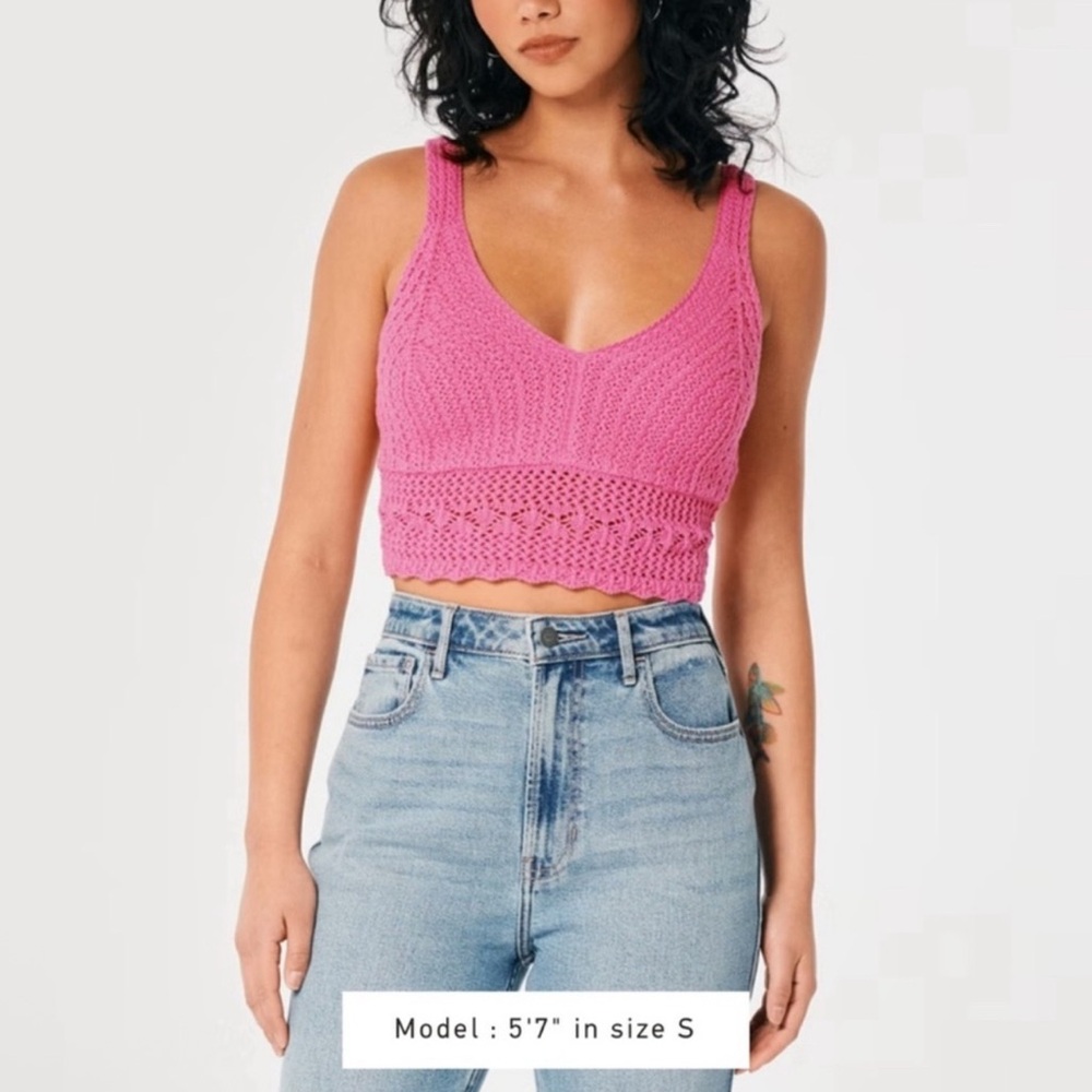 NWOT Hollister Bright Pink Crochet Knit Cropped Tank Top adjustable straps sz S